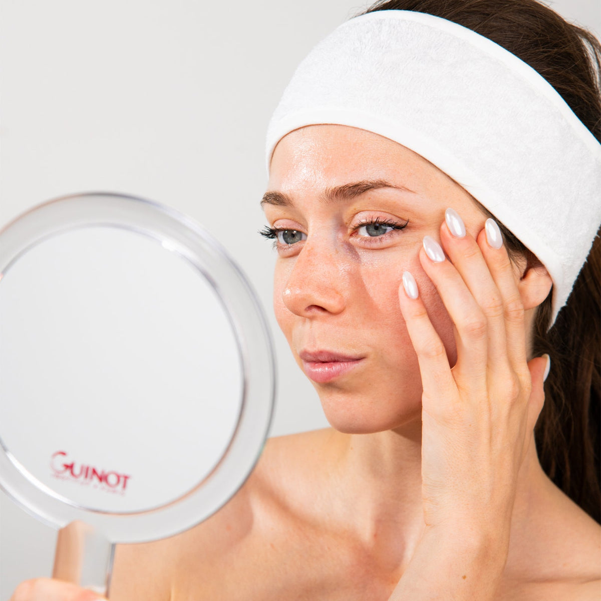 Attention aux boutons au retour de vacances