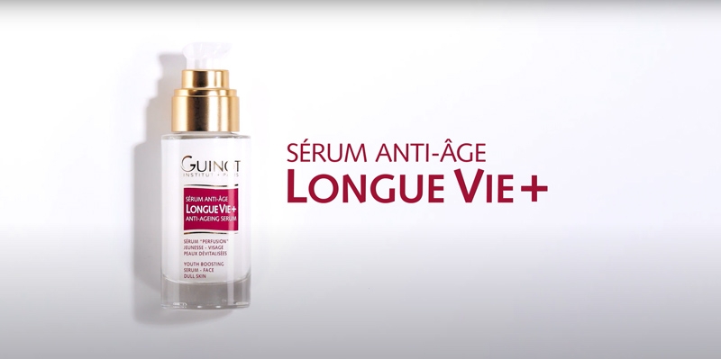 THE SKIN IS VISIBLY YOUNGER. IT IS SMOOTHER, MORE TONED AND SOFTER. THE SKIN REGAINS ITS RADIANCE.